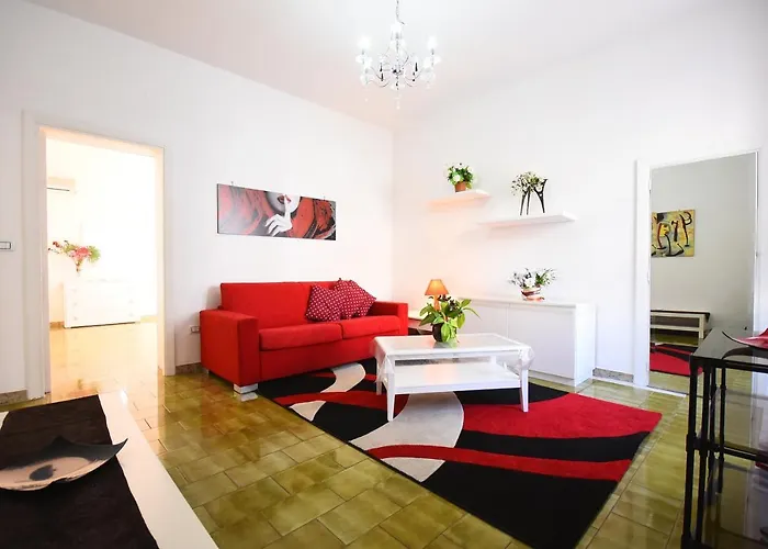 Loriand Semesterbostad